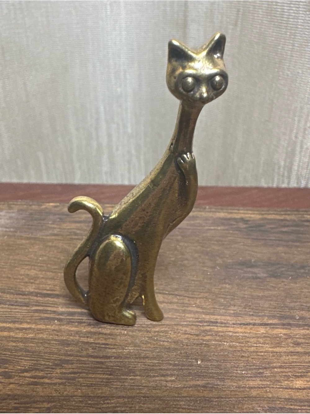 Retro Brass Cat Miniature Figurine Decorative Accent/Ring Holder